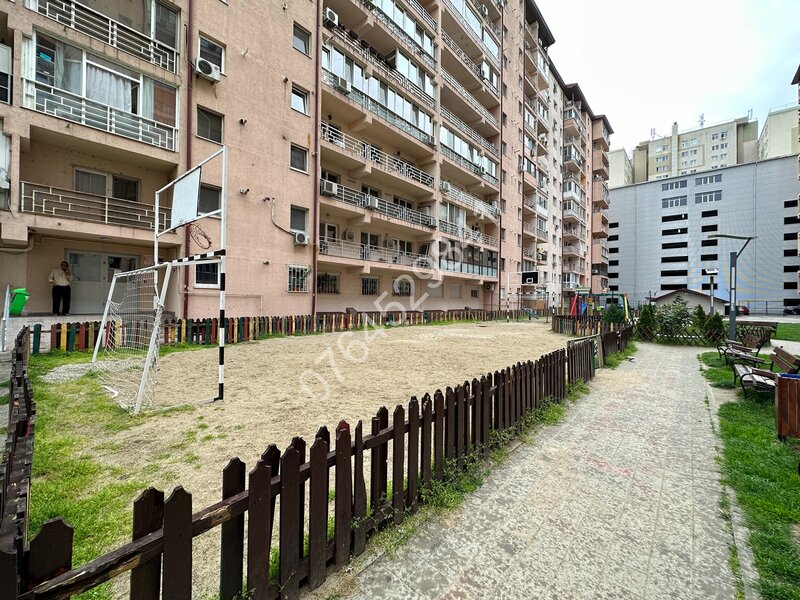 Confort Park Residence, Sos. Vitan-Barzesti 7D in spate la Rin Grand Hotel.